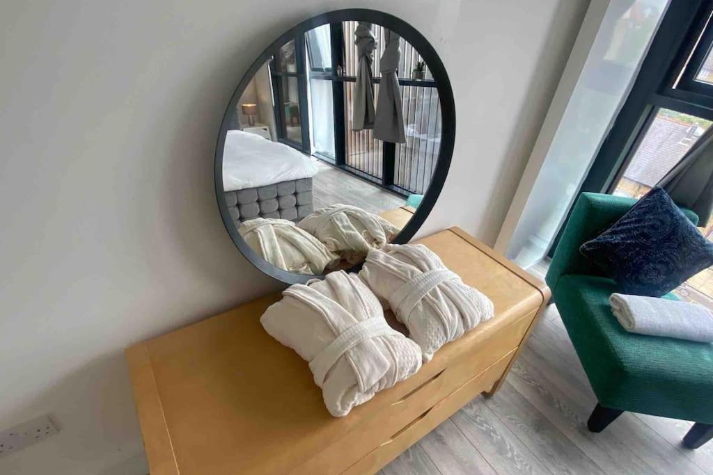Апартаменты Brick Lane Living Quarters Лондон Экстерьер фото