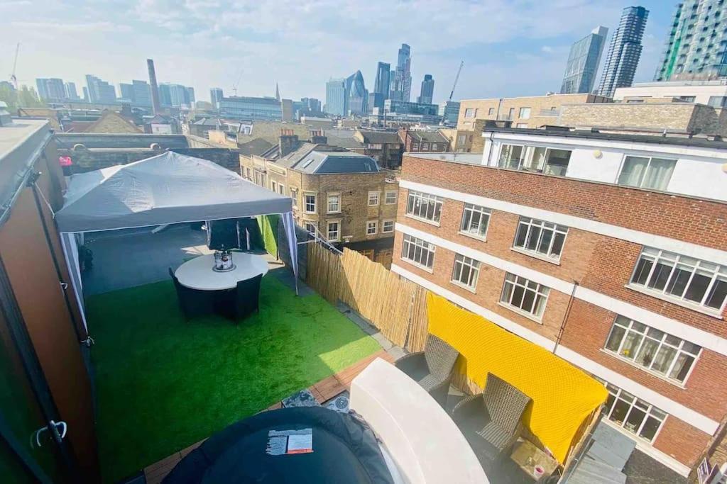 Апартаменты Brick Lane Living Quarters Лондон Экстерьер фото