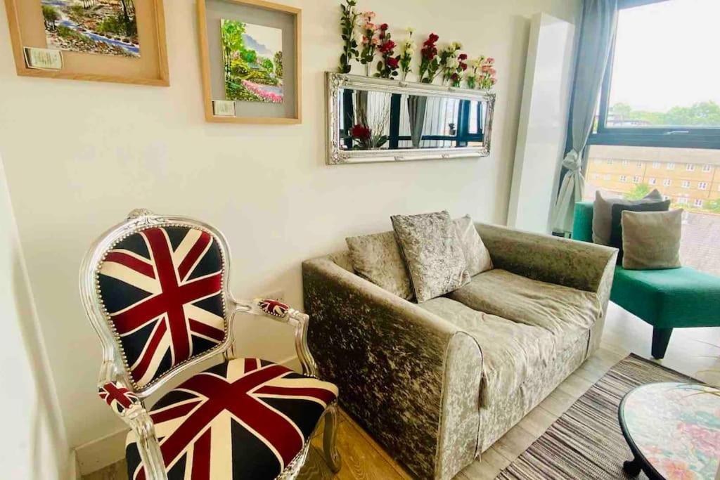 Апартаменты Brick Lane Living Quarters Лондон Экстерьер фото