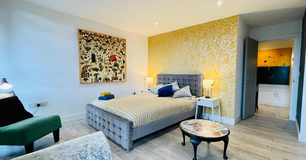 Апартаменты Brick Lane Living Quarters Лондон Экстерьер фото